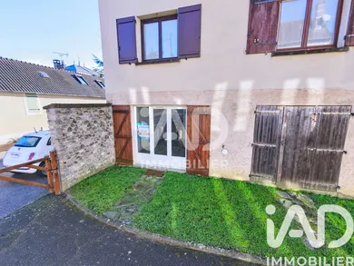 Appartement à Maule (78580)