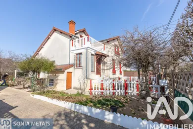 Maison traditionnelle à Savigny-sur-Orge (91600)