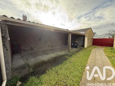 Maison à CHAUVE (44320)