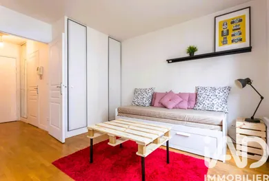 Apartment in Issy-les-Moulineaux (92130)