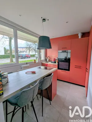 Apartment in Rennes (35700)