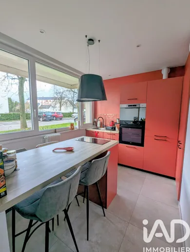 Apartment in Rennes (35700)