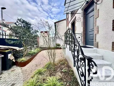 House in Asnières-sur-Seine (92600)