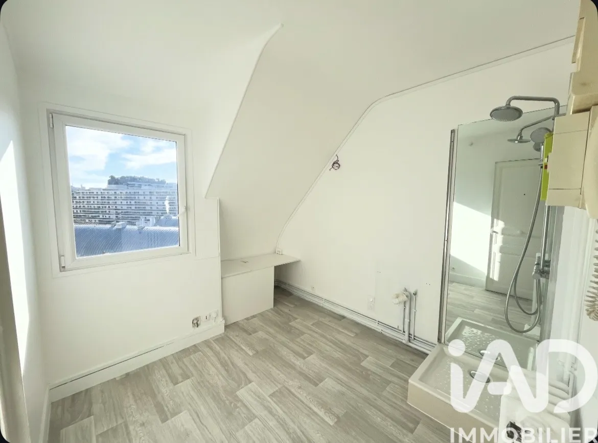 Vente appartement à Paris (75016) : appartement 1 pièce 7 m² — 5