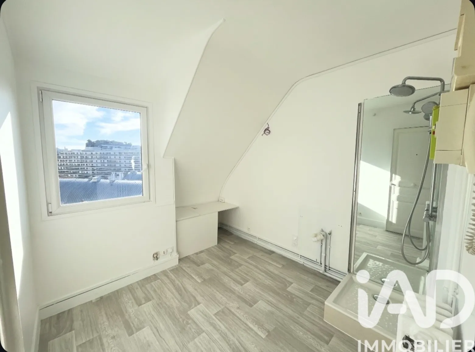 Vente appartement à Paris (75016) : appartement 1 pièce 7 m² — 6