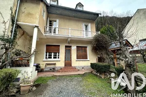 Village house in Cauterets (65110)