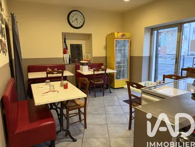 Immeuble à Velleron (84740)