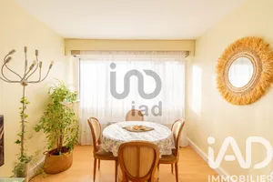 Apartment in Le Pecq (78230)