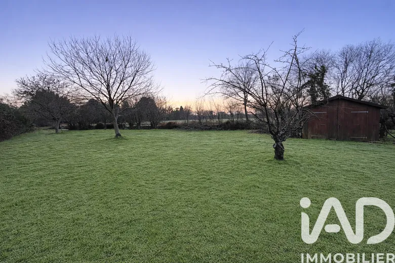 Terrain à PLEGUIEN (22290) · 80 000 €