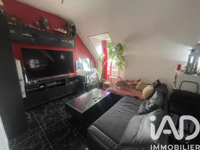 Apartment in Villeneuve-le-Roi (94290)