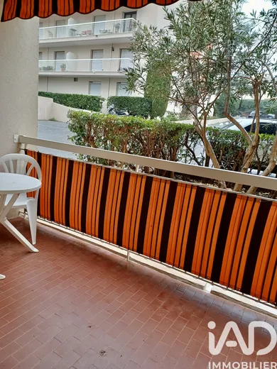 Apartment in Saint-Raphaël (83700)