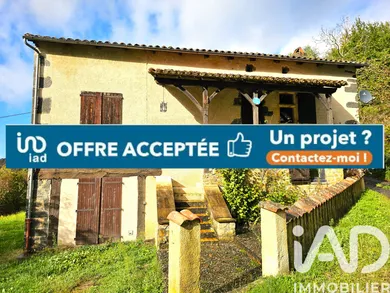 Traditional house in Saint-Céré (46400)