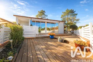 Chalet in Roquebrune-sur-Argens (83520)