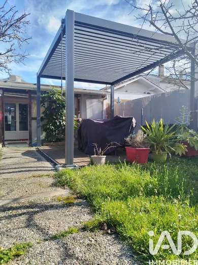 Townhouse in Cenon (33150)