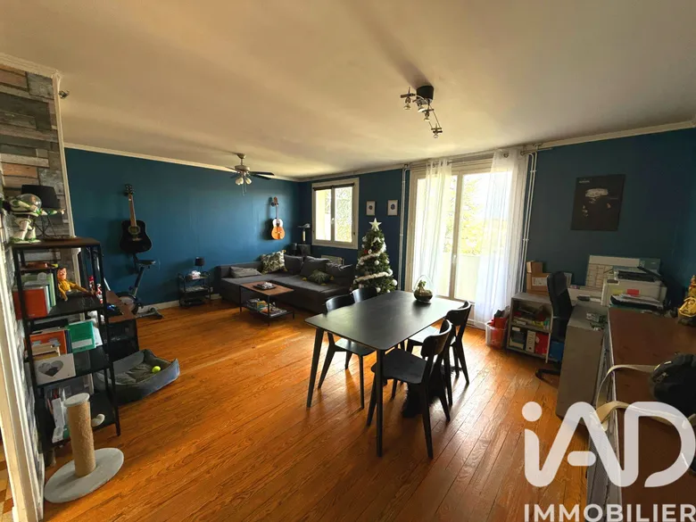Appartement 3 pièces 63 m² · à Saint-Étienne · 63 m² · 59 000 €