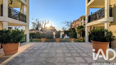 Apartment in Carpentras (84200)