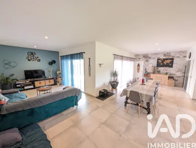 Detached house in Valdivienne (86300)