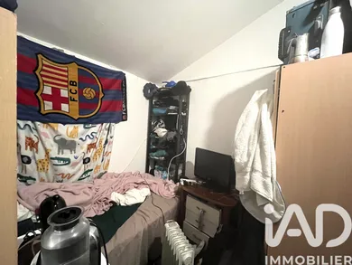 Apartment in Paris (75010)