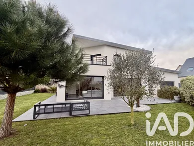 House in Agon-Coutainville (50230)