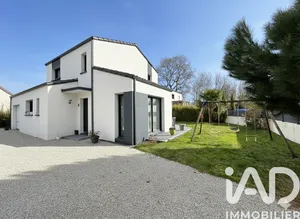 Maison à Gorges (44190)