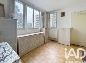 Apartment in Le Bourget (93350)