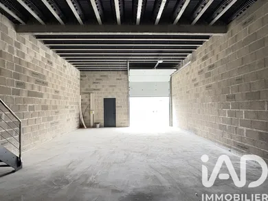 Immeuble à Montussan (33450)