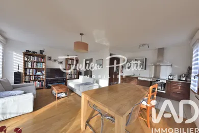 Apartment in Antony (92160)