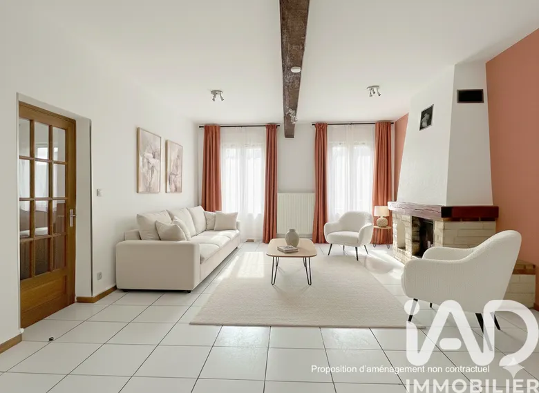 Maison 5 pièces 150 m² · à Saint-Georges-de-Reneins · 150 m² · 228 000 €
