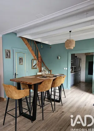 Maison de ville à Pont-l'Abbé-d'Arnoult (17250)