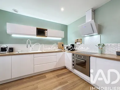 Appartement à L'Isle-sur-la-Sorgue (84800)