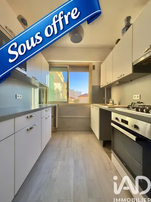 Appartement à Saint-Laurent-du-Var (06700)