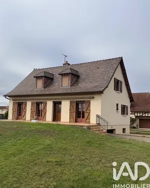 Detached house in Saint-Lyé (10180)