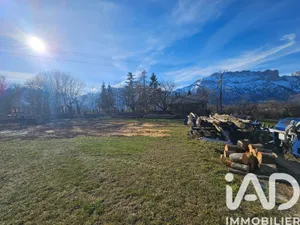 Building plot in Saint-Bonnet-en-Chamspaur (05500)