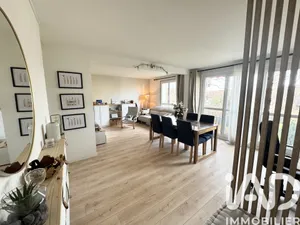 Apartment in Drancy (93700)