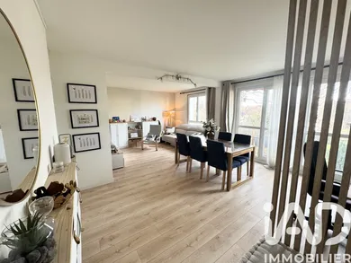 Apartment in Drancy (93700)