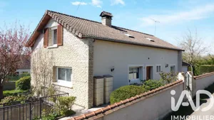 Maison traditionnelle à Misy-sur-Yonne (77130)