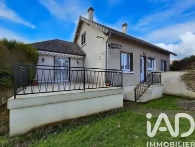 House in Saint-Agnan (89340)