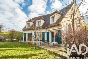 House in Croissy-sur-Seine (78290)