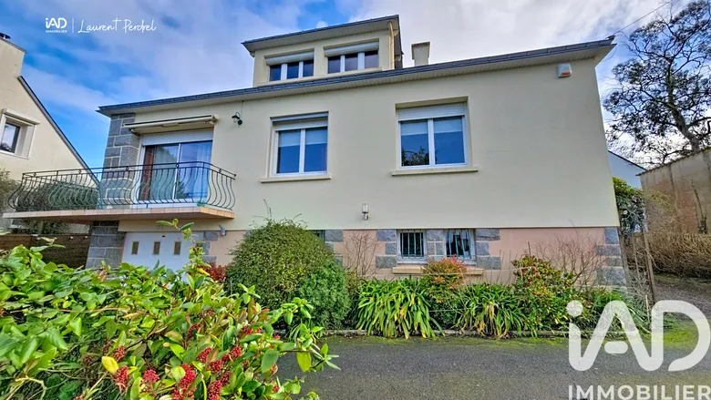 Maison 6 pièces 120 m² · à Saint-Jean-la-Poterie · 120 m² · 259 000 €