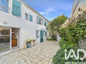 Maison à Saint-Martin-de-Ré (17410)