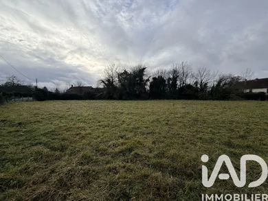 Terrain à bâtir à Sancy-lès-Provins (77320)