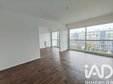 Apartment in La Rochelle (17000)