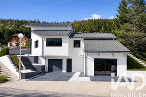 Maison d'architecte à Bois-d'Amont (39220)