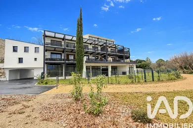 Apartment in Vaison-la-Romaine (84110)