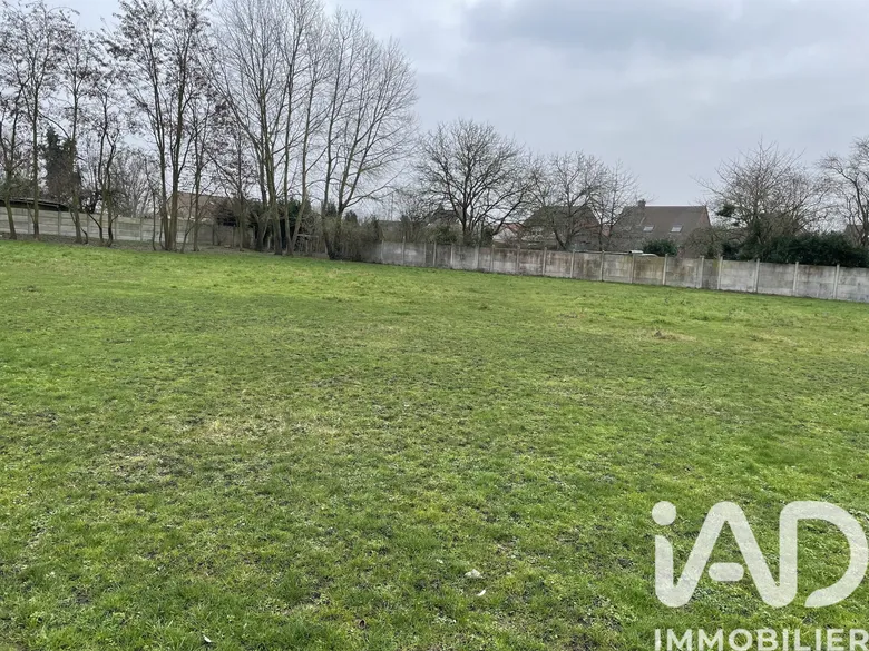 Terrain 1626 m² · à Bruay-sur-l'Escaut · 90 000 €