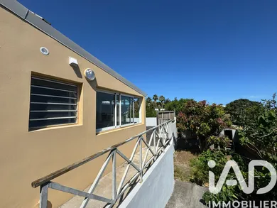 Townhouse in Saint-Joseph (97480)