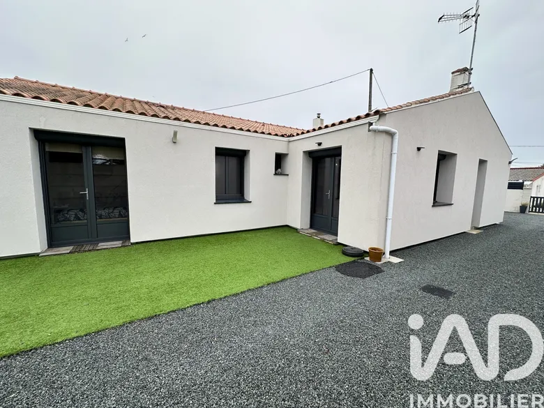 Maison 6 pièces 97 m² · à L'Aiguillon-la-Presqu'Île · 96,8 m² · 304 500 €