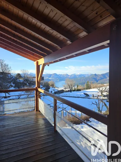 Châlet à Saint-Apollinaire (05160)