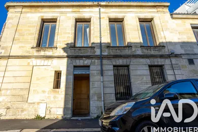 Immeuble à Bordeaux (33800)