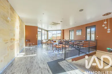 Building in Bordeaux (33800)